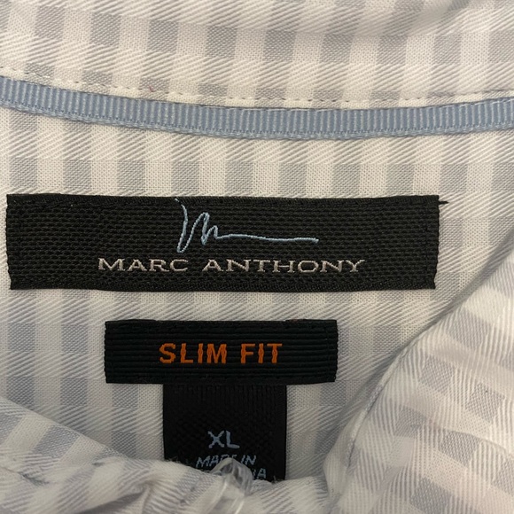 Men’s button down 👔 - Picture 2 of 2